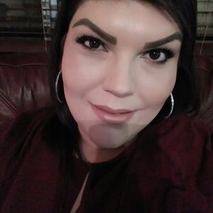 Meet your Posher, Janette